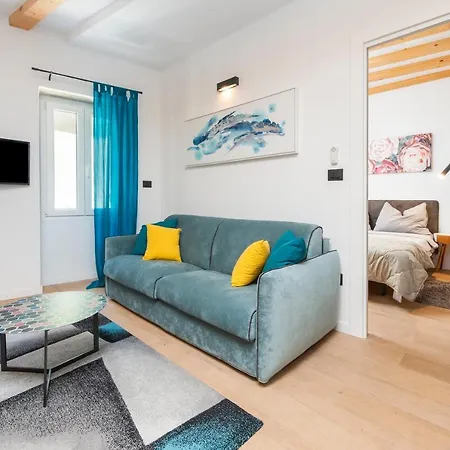 公寓 Casa Rosa 1 罗维尼